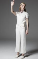 ANYA TAYLOR-JOY in L