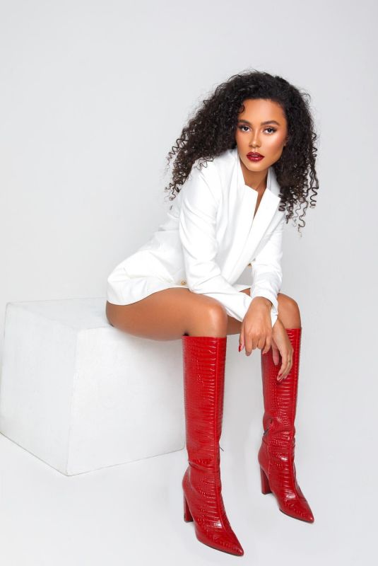 AVA DASH at a Photoshoot, February 2020