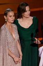 BRIE LARSON, SIGOURNEY WEAVER and GAL GADOT Speak Onstage at 2020 Academy Awards 02/09/2020