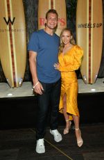 CAMILLE KOSTEK Wheels Up Hosts Exclusive Dinners at Rao