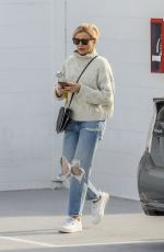 CAMERON DIAZ Leaves Medical Check-up in Santa Monica 01/31/2020