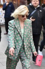 CARLY RAE JEPSEN Arrives at Global Radio in London 02/05/2020