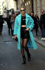 CHIARA FERRAGNI Out for Lunch in Milan 02/12/2020