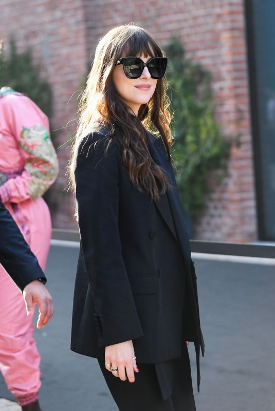 DAKOTA JOHNSON Arrives at Gucci Fall/Winter 2020/2021 Fashion Show in Milan 02/19/2020