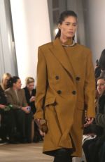 DOUTZEN KROES at Proenza Schouler Runway Show at New York Fashion Week 02/10/2020