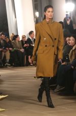 DOUTZEN KROES at Proenza Schouler Runway Show at New York Fashion Week 02/10/2020