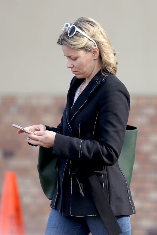 ELIZABETH BANKS Out for Breakfast in Studio City 02/13/2020