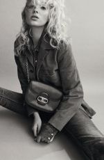 ELSA HOSK in Elle Magazine, Italy February 2020