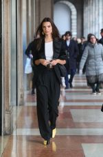 EMILY RATAJKOWSKI Out in Milan 02/20/2020