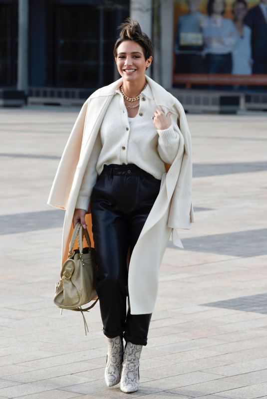 FRANKIE SANDFORD Leaves BBC Breakfast Studio 02/03/2020