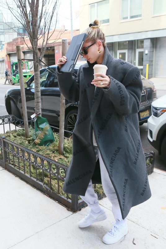 HAILEY BIEBER Arrives at Her Apartment in New York 02/28/2020