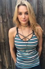 HUNTER HALEY KING - Lexas Lavalieres Necklaces Lookbook, 2016