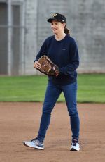JENNIFER GARNER at a Playground in Los Angeles 02/25/2020