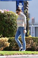 JENNIFER GARNER Out and About in Brentwood 02/26/2020