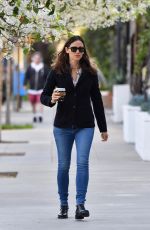 JENNIFER GARNER Out for Coffee in Brentwood 02/05/2020