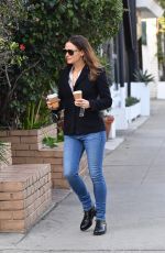 JENNIFER GARNER Out for Coffee in Brentwood 02/05/2020