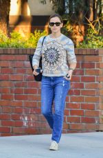 JENNIFER GARNER Out in Brentwood 02/03/2020
