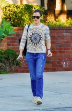 JENNIFER GARNER Out in Brentwood 02/03/2020