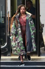 JENNIFER HUDSON Shopping at XIV Karats 02/24/2020