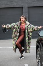 JENNIFER HUDSON Shopping at XIV Karats 02/24/2020
