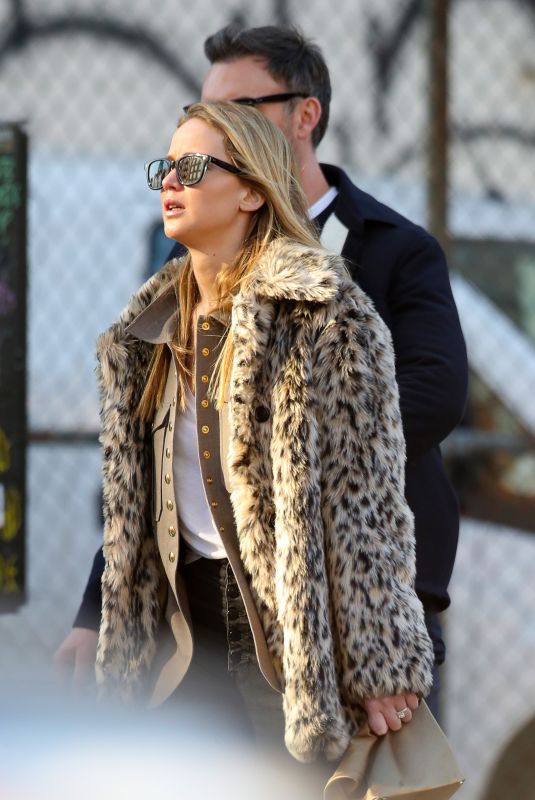 JENNIFER LAWRENCE and Cooke Maroney Out in New York 02/25/2020
