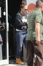 JENNIFER LOPEZ Out and About in Miami 02/06/2020