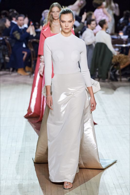 KARLIE KLOSS at Marc Jacobs Fashion Show in New York 02/12/2020