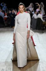 KARLIE KLOSS at Marc Jacobs Runway Show at New York Fashion Week 02/12/2020