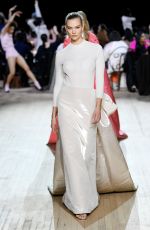 KARLIE KLOSS at Marc Jacobs Runway Show at New York Fashion Week 02/12/2020