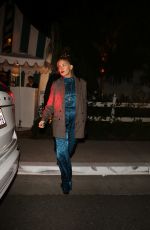 KATE HUDSON Leaves Sara Foster