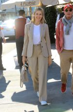 KELLY RUTHERFORD at Il Pastaio in Los Angeles 02/06/2020