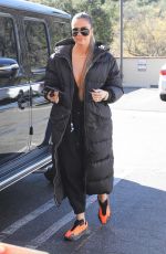 KHLOE KARDASHIAN Out and About in Calabasas 02/05/2020