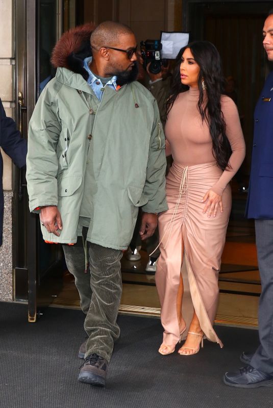 KIM KARDASHIAN and Kanye West Leaves Their Hotel in New York 02/05/2020