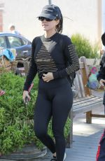KOURTNEY KARDASHIAN in Leggings Out in Calabasas 02/15/2020