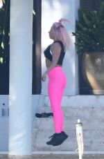 LADY GAGA Working at a Gym in Miami 02/03/2020