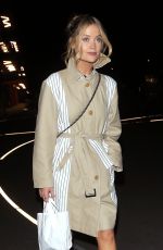 LAURA WHITMORE Leaves Love Island Aftersun Set in London 02/03/2020