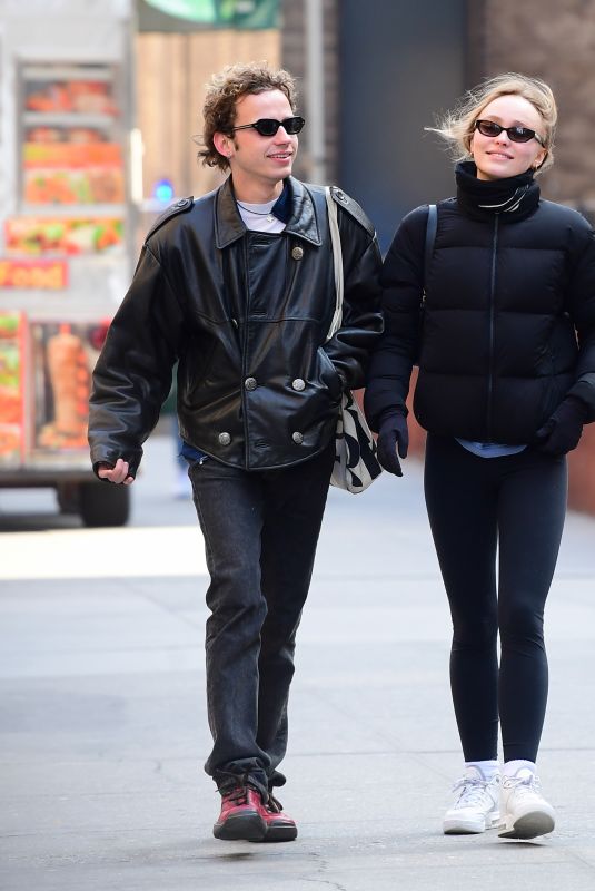 LILY-ROSE DEPP at Espresso Cafe in New Jersey 02/12/2020