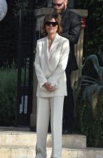LISA RINNA Out and About in Los Angeles 02/15/2020