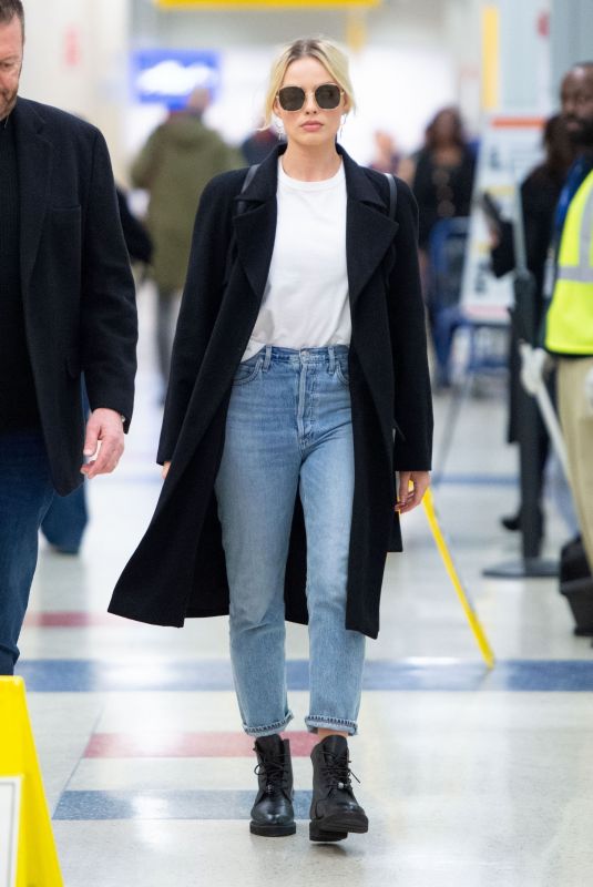 MARGOT ROBBIE at JFK Airport in New York 02/03/2020