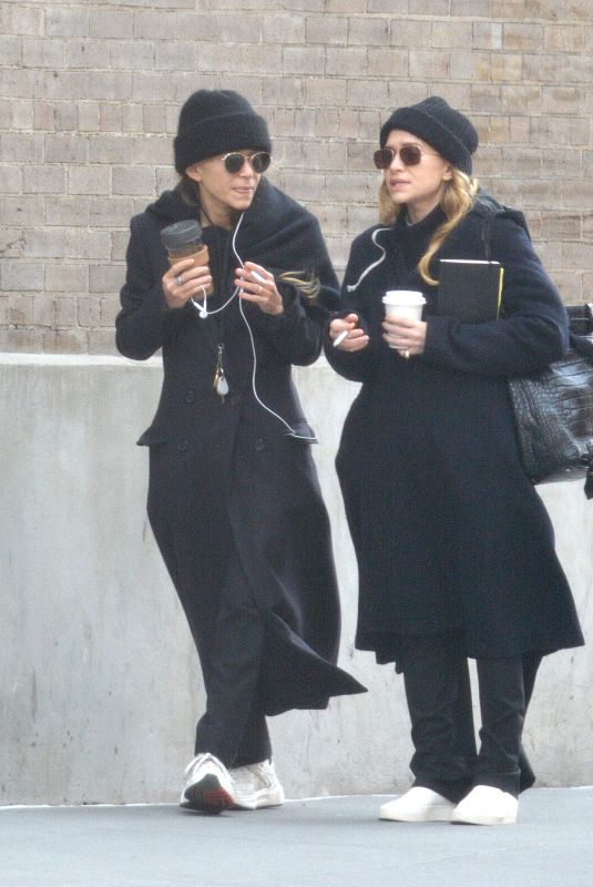 MARY-KATE and ASHLEY OLSEN Out in New York 02/08/2020