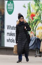 MEG RYAN Shopping at Whole Foods in New York 02/15/2020