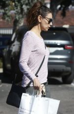 MILA KUNIS Shopping at Beverly Glen Grocery Market in Bel Air 02/26/2020