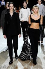 MILEY CYRUS at Marc Jacobs Runway Show at New York Fashion Week 02/12/2020