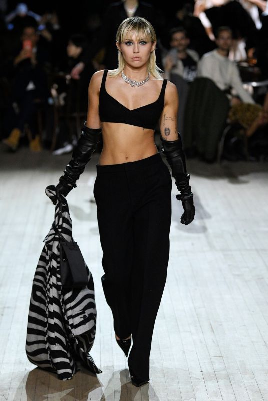 MILEY CYRUS at Marc Jacobs Runway Show at New York Fashion Week 02/12/2020
