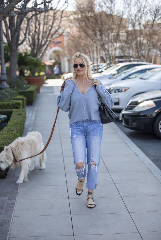 NICOLETTE SHERIDAN Out with Her Dog in Calabasas 02/25/2020