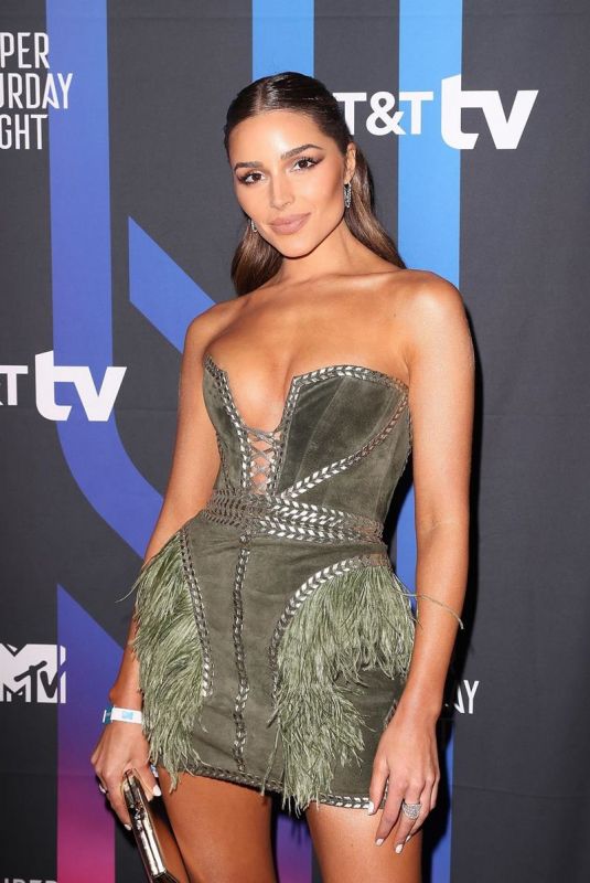 OLIVIA CULPO at AT&T Super Saturday Night in Miami 02/01/2020