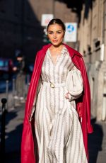 OLIVIA CULPO Out at Milan Fashion Week 02/22/202.