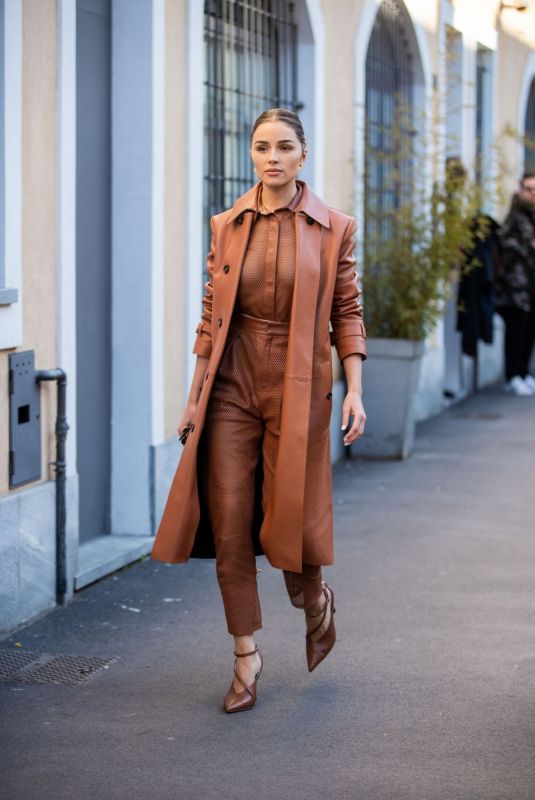 OLIVIA CULPO Out in Milan 02/21/2020