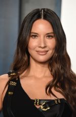OLIVIA MUNN at 2020 Vanity Fair Oscar Party in Beverly Hills 02/09/2020