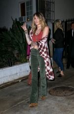 PARIS JACKSON Leaves Sara Foster